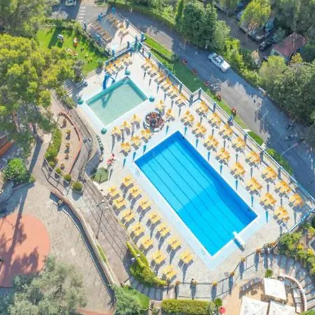 Mobilheim Auf Dem Huegel Mit Pool, Cleaning Included 빌라노바 달벤가